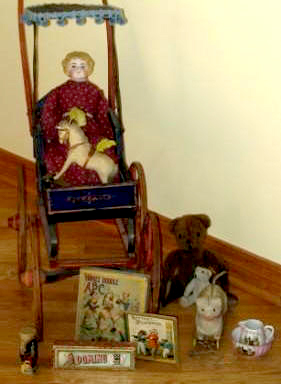 Christmas wind-up toy game